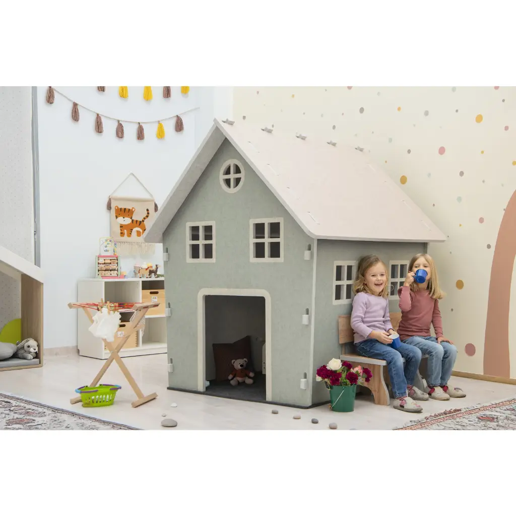 Schallschutz-Spielhaus-Landhaus-Gitta-E_772727_b-ZN.webp